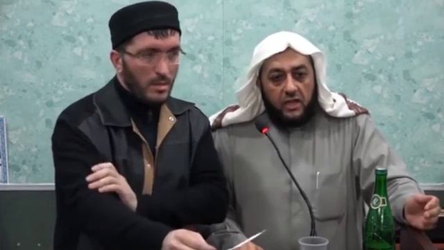 Как приглашенный суфистами шейх, обломал их всех. смотреть онлайн