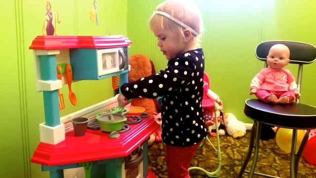 Распаковка детских игрушек . kids play kitchen смотреть онлайн