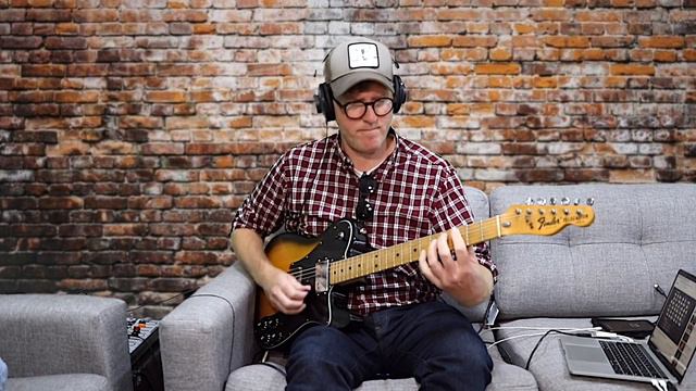 1976 Fender Telecaster Custom смотреть онлайн