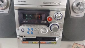 Samsung Max B420 Test for Fitzflipz Ebay Store, 3 cd changer audio System. 90's.