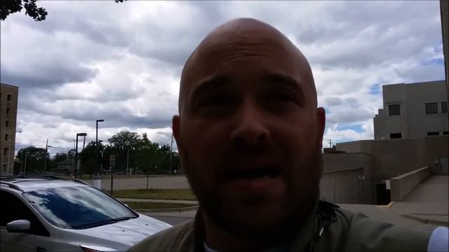 Downtown Digging: Urban Metal Detecting, Bum Fights, and Crack Pipes смотреть онлайн