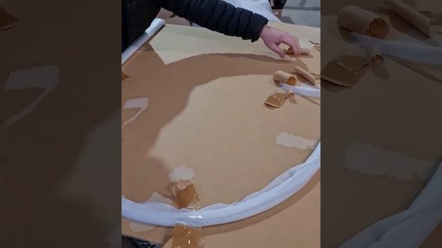 Показываю, как упакован оригинальный молдинг на Subaru Forester. смотреть онлайн