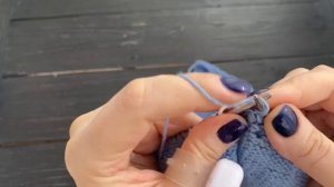 Вязание на спицах. Простой свитер с v-образным вырезом.