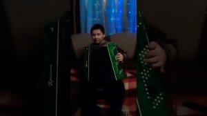 мой брат играет на баяне ой джигуне джигуне.