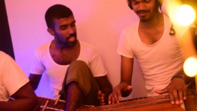 Wetamara Polla වැටමාර පොල්ල (Parody Song) -18th Batch Faculty of Engineering - University of Ruhuna смотреть онлайн