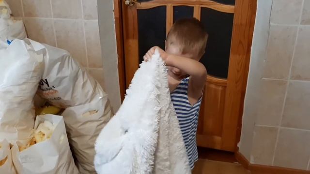 Как постирать огромную плюшевую игрушку в домашних условиях смотреть онлайн