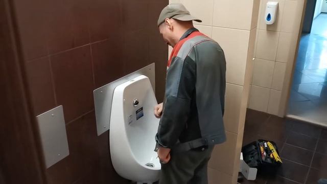 Писсуар новый