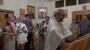 Крещение ребенка  в Православном Храме Святого благоверного князя Александра Невского