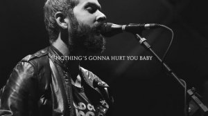 Cigarettes After Sex - Nothing's Gonna Hurt You Baby (Live Lyric Video) (Cine Joia / São Paulo)