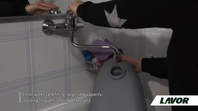 Поломоечная машина с подогревом воды до 90°С LAVOR Professional Crystal Clean - ручные поломойки смотреть онлайн