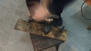 Как изготовить сухари на НГФ и для НГФ 110 (гайка паза стола)