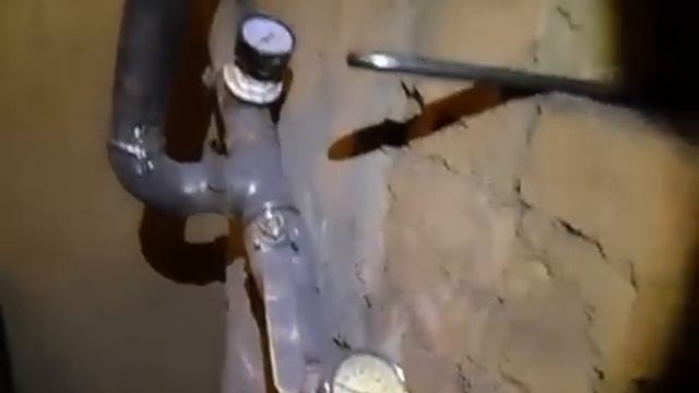Гравитационная система отопления коттеджа от печи с теплообменником.
