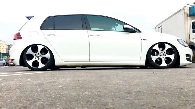 Пневмо подвеска golf 7 Highline/R line..