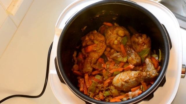 Пикантная Курица с Картофелем по Барсикански в Мультиварке Redmond RMC-P350 Рецепты для Мультиварки