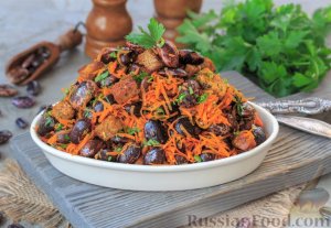 Постный салат, который надо попробовать!
САЛАТ С ФАСОЛЬЮ И СУХАРИКАМИ