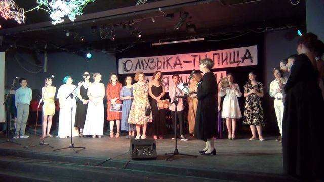 Поздравления и подарки от классного руководителя, преподавателя ИСТОРИИ смотреть онлайн