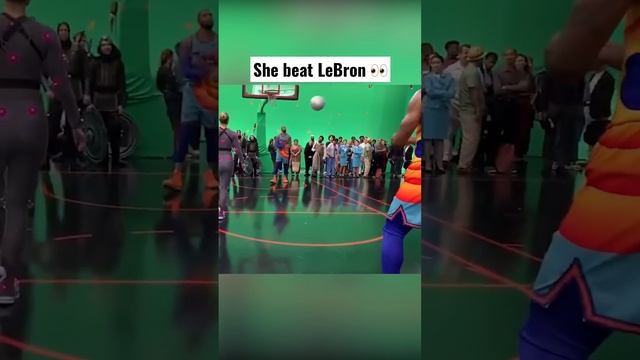 She beat LeBron in a shooting contest and got a signed basketball from him ? (via @nicolekornet)