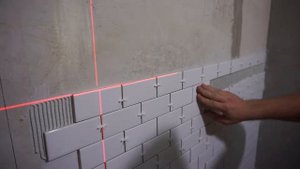 Поштучная укладка мелкой плитки (мозаики ) 10х5 см.