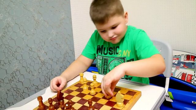 Игорь и папа - забавная история про дедушку смотреть онлайн