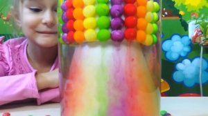 DIY ПОДВОДНЫЙ ВОДОПАД - РАДУГА из Skittles / КРУТОЙ ОПЫТ для детей RainbowTrick// Вместе с Машей