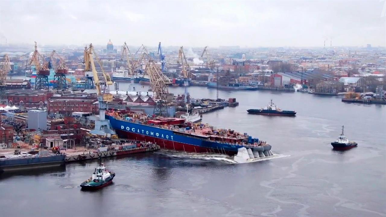 Михаил Мишустин обсудил с вице-премьерами будущее российского арктического флота
