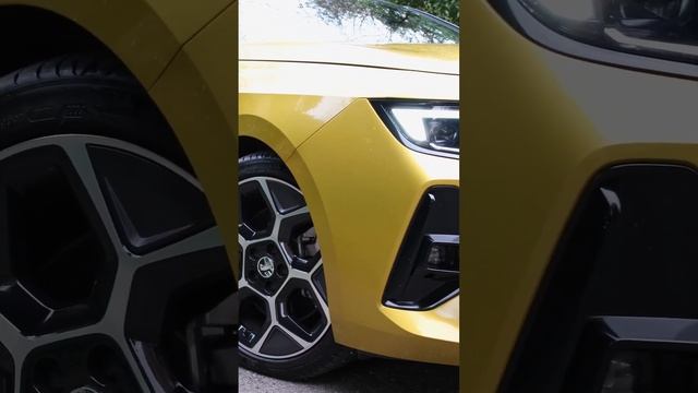 Best Looking Car Vauxhall Has EVER Made!? ? смотреть онлайн