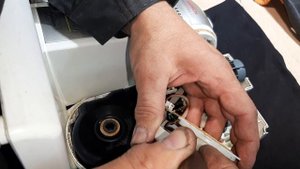 Комбайн   BOSCH Profi Mix 47 установка ручки переключения.