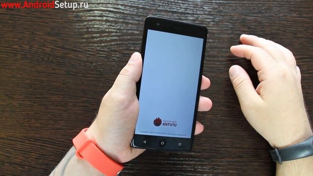 Prestigio Grace R5 LTE смотреть онлайн