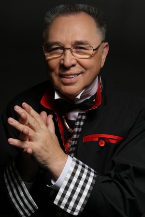 Скончался модельер Вячеслав Зайцев