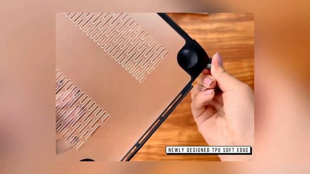 Топ-5 Новых чехлов для MacBook / Чехлы для Apple Macbook M1 M2 M3 / Top 5 New Cases for MacBook смотреть онлайн