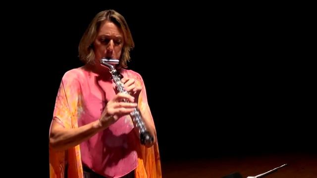 "The Ergonomic Flute" Demo: Bach Sarabande from Partita, BWV 1013 смотреть онлайн