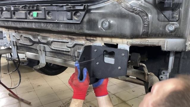 Установка фаркопа EXEED TXL