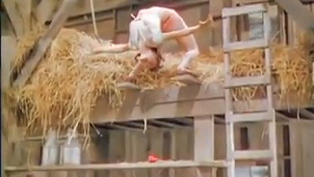 Гибкая девушка 100% смотреть онлайн