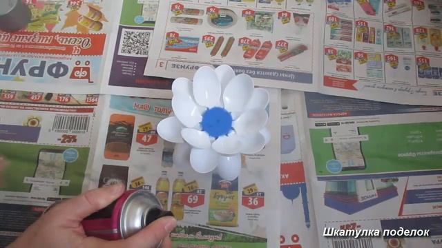 Подсвечник из пластиковых ложек и пластиковой бутылки.Как сделать подсвечник своими руками. смотреть онлайн