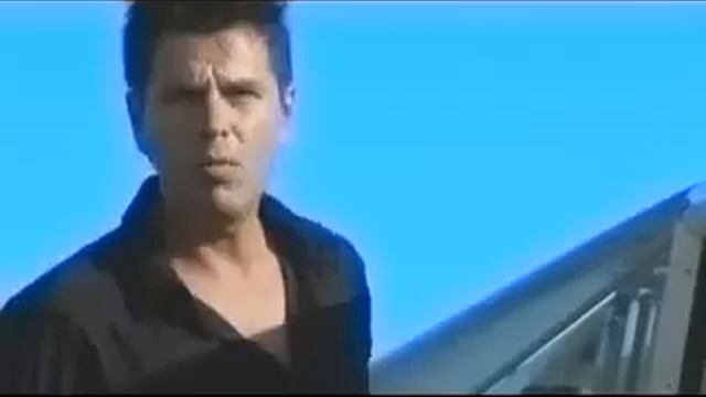 tu vivi nell'aria - miami- the original смотреть онлайн