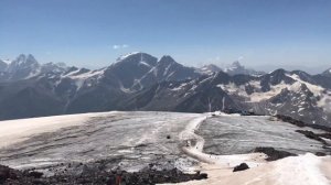 Кавказский горный хребет / вид с горы Эльбрус / Красота / Подъем на Эльбрус / Кавказ / Горы