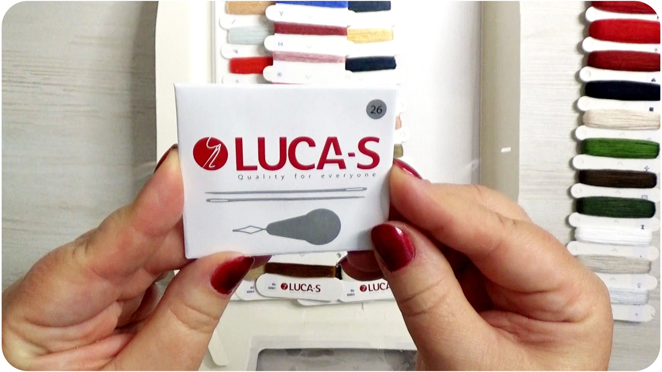 Тестирую нитки Лука-С / Luca-S.  Как закрепить нить микро-стежком и петелькой. Мир вышивки.