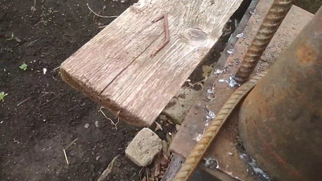 Простая, дешёвая, узорчатая решётка на окна без использования трубогиба и ковки. смотреть онлайн