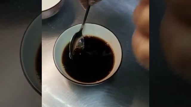 Куриные шейки карамелизованные в соевом соусе