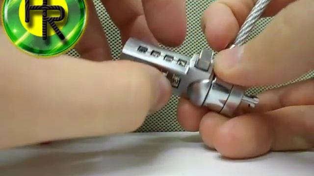 Взлом замка для ноутбука ( подобрать код от кенсингтонского замка)