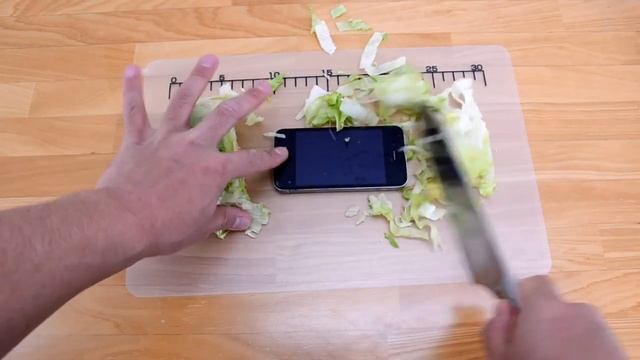 Как рубить капусту с помощью iPhone смотреть онлайн