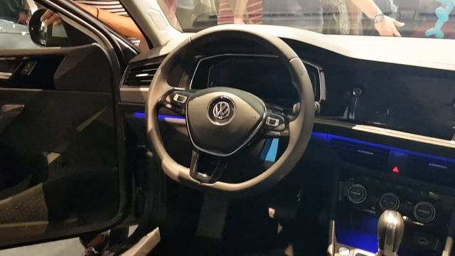 Volkswagen Jetta 2019 смотреть онлайн