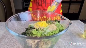 приправа из листьев хрена