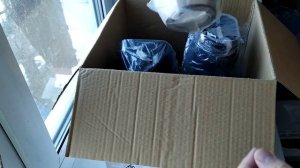 Шнековая соковыжималка MIUI JE-B03B-AC. 250 Вт.