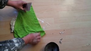 How to clean paint from laminate / einfach Farbe vom Laminat lösen