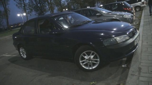 Opel Vectra B смотреть онлайн