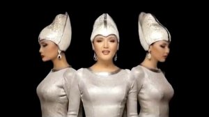 Rizamyn men. Cash you (казахские красавицы красиво поют)