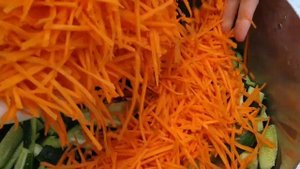 Салат из огурцов на зиму по-корейски.? 30 БАНОК БУДЕТ МАЛО! Салат из огурцов без варки на зиму.