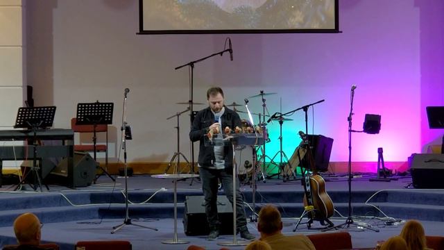 Sunday 11th December 2022 - Pastor Gary Gibson смотреть онлайн