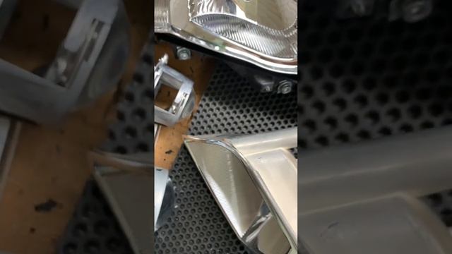 Geely Emgrand EC7 | Установка bi led модулей. смотреть онлайн